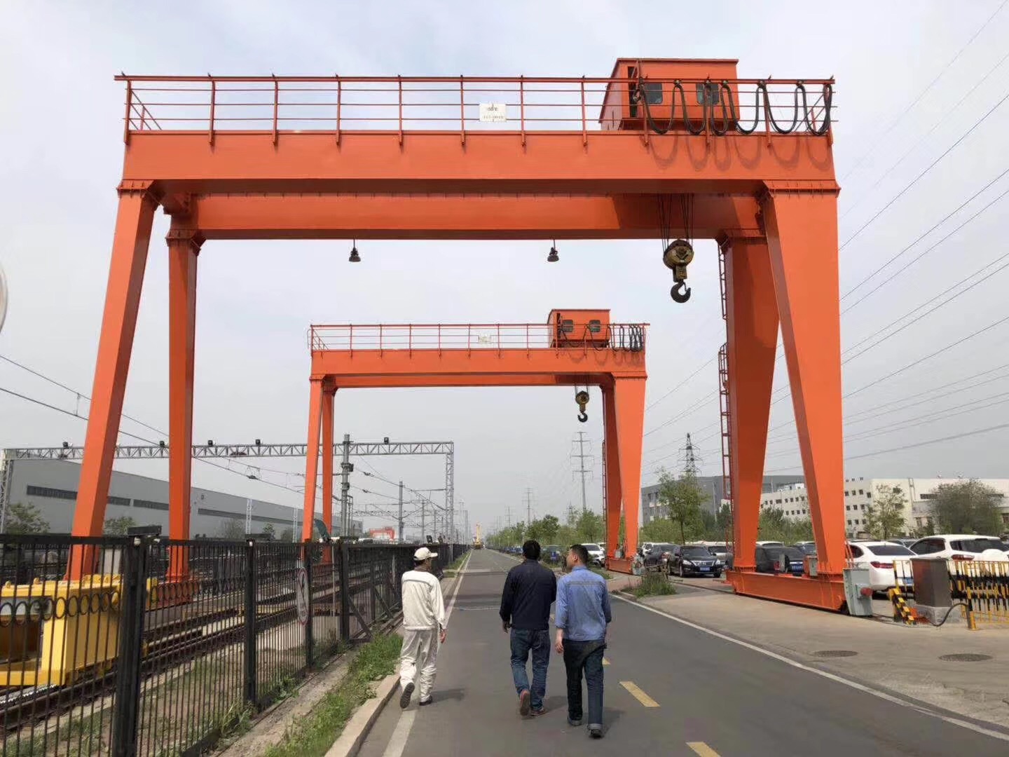 杂物升降货梯崇左市如**修_升降货梯使用管理规定_郑州液压货梯维修