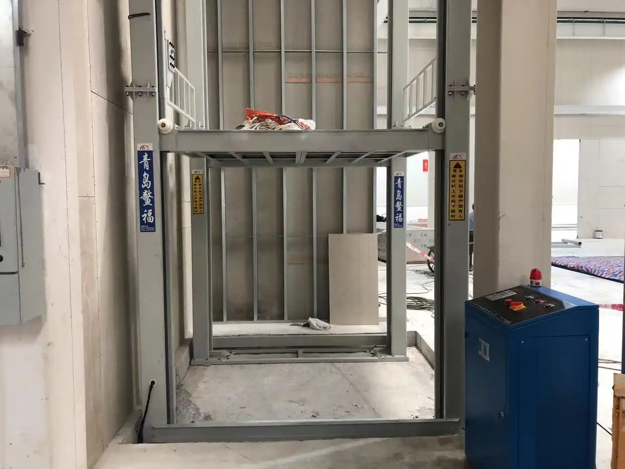 临沧车间升降货梯电梯如何运行_车间室内3T简易货梯_厂房室外4T简易货梯